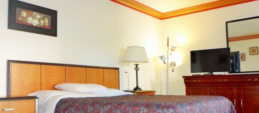 Motel Bellefeuille 2*