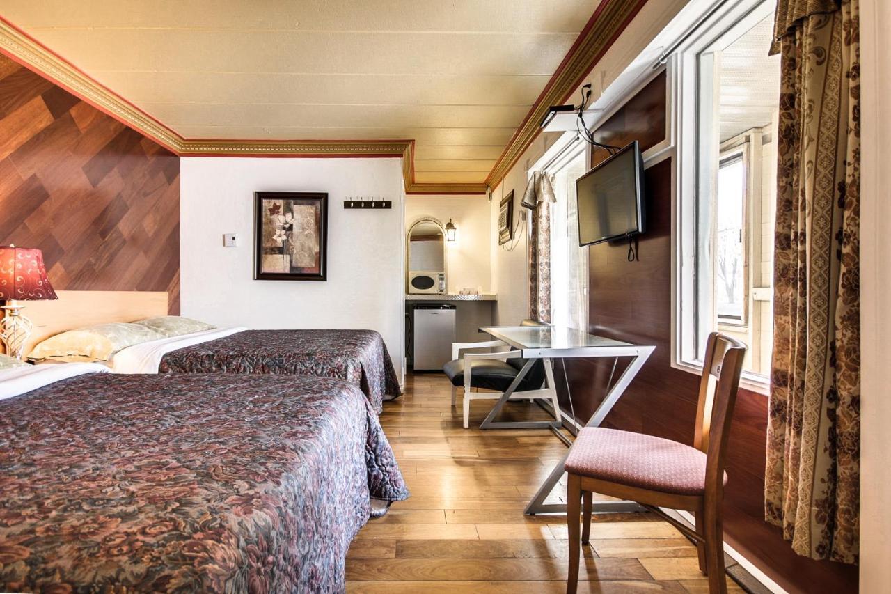 Motel Bellefeuille 2*